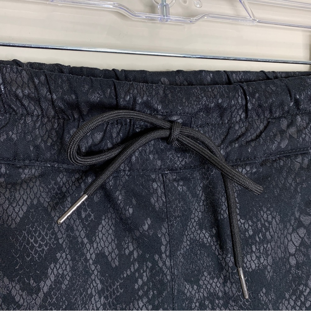 Bevy Flog Shely Black Python Drawstring Pants (Sz… - image 7